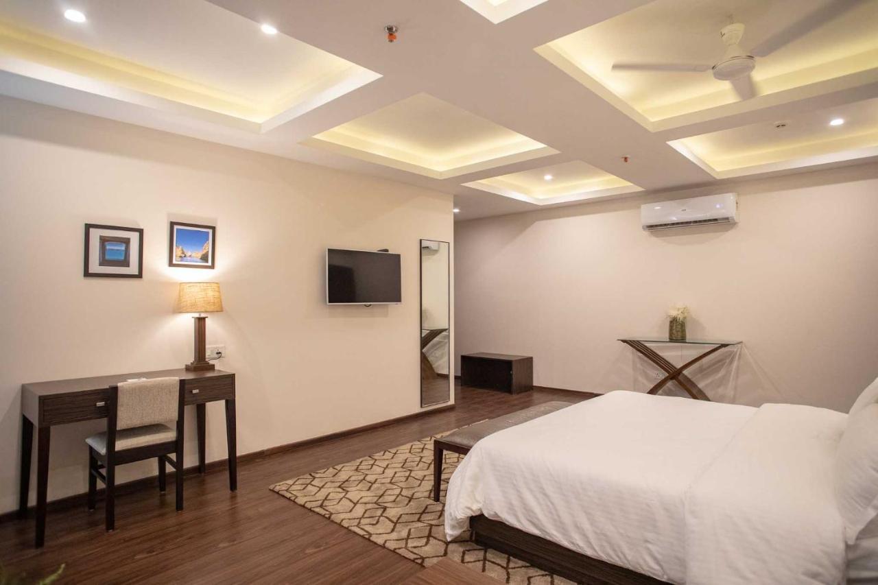 דהראדון Hotel Alaya מראה חיצוני תמונה